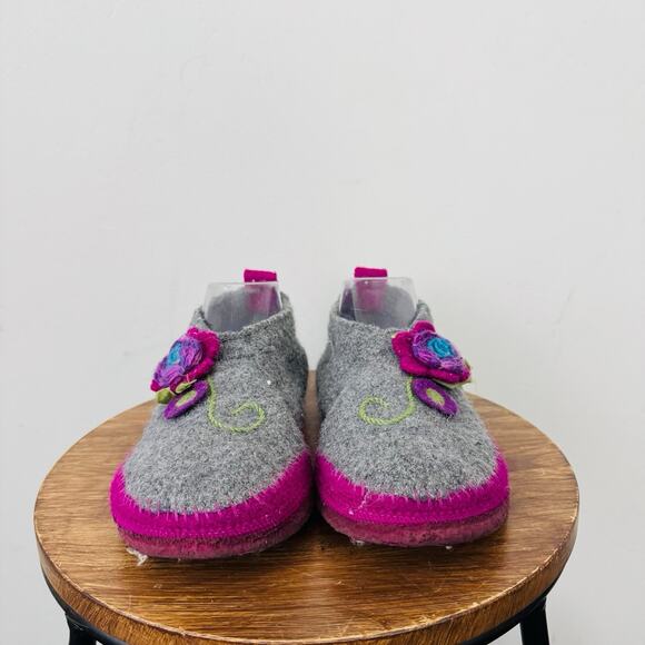 Giesswein TANGERHÜETTE Gray And Purple Floral Slippers Women’s Size 8.5 - Picture 2 of 12